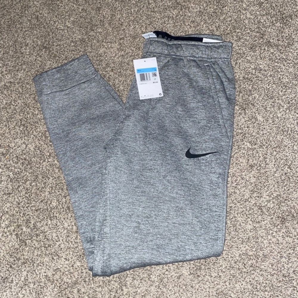 NWT- Nike Men's Gray Sweatpants